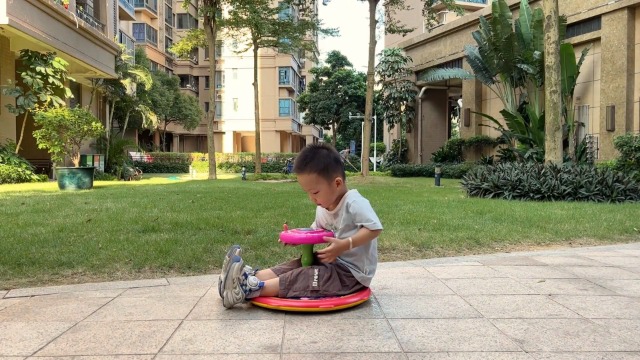 Amazon.com: Ocean Twister 360° Sit Twist Spin Classic Spinning